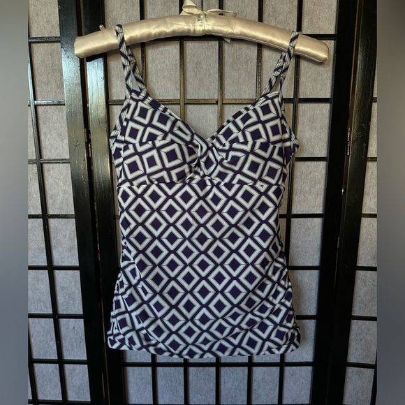 Tankini top - Picture 1 of 3